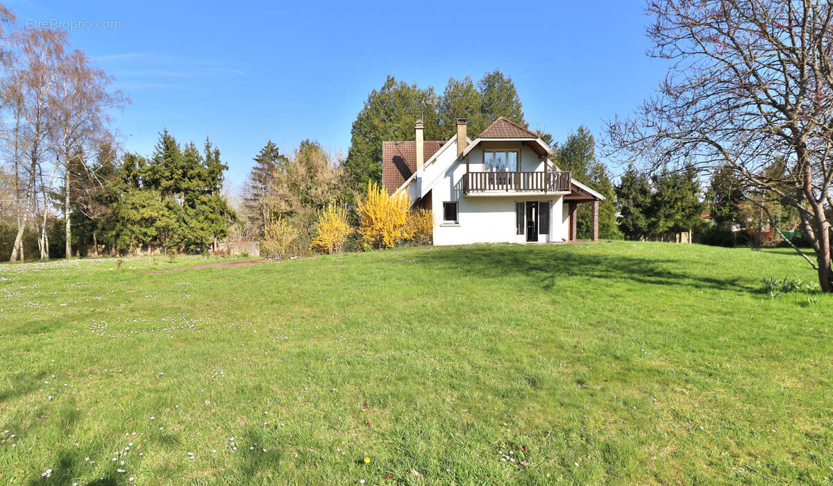 Maison à BOUILLY