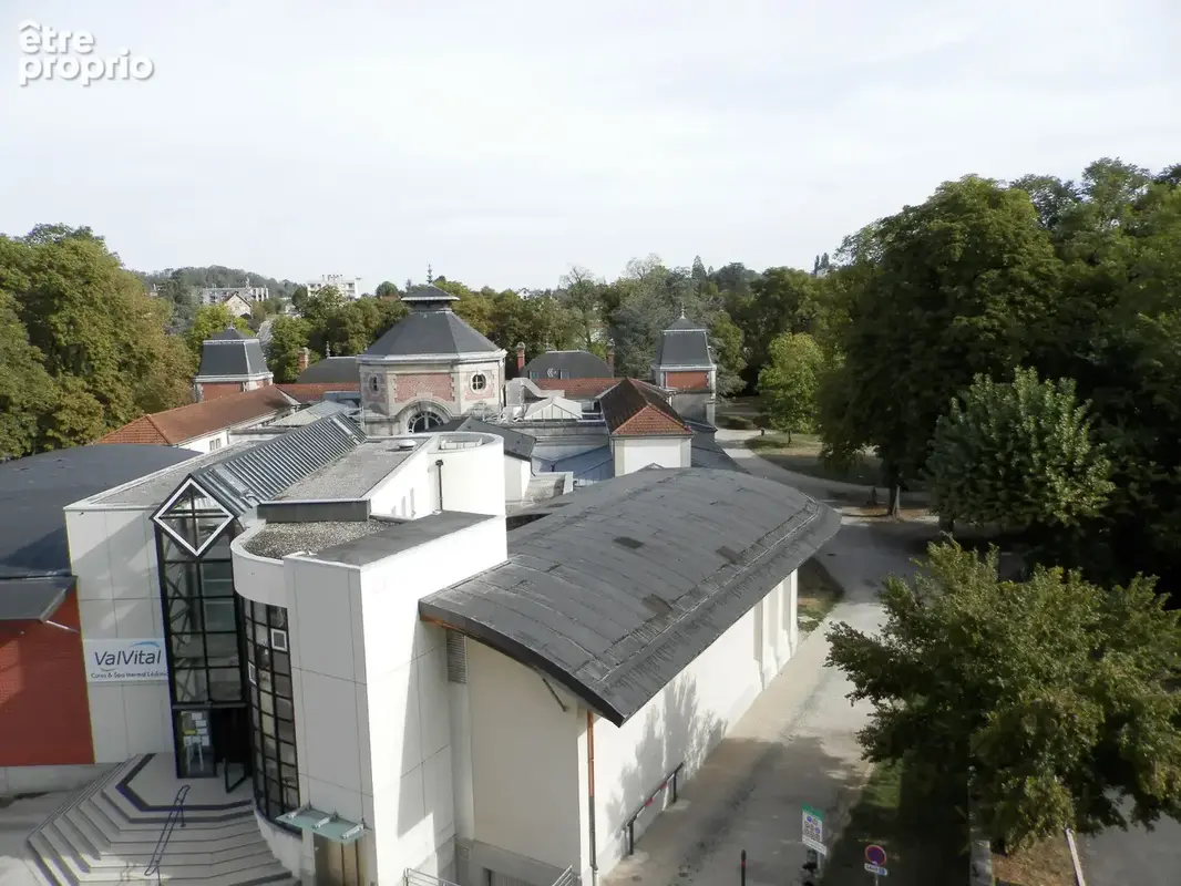 Photo 1 - Appartement à LONS-LE-SAUNIER