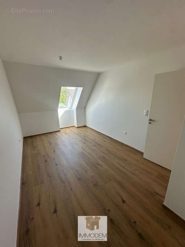Superbe attique neuf 4 pièces de 90 m2 avec terrasse de 37 m2   Vue dégagée   Proche Strasbourg - photo 15
