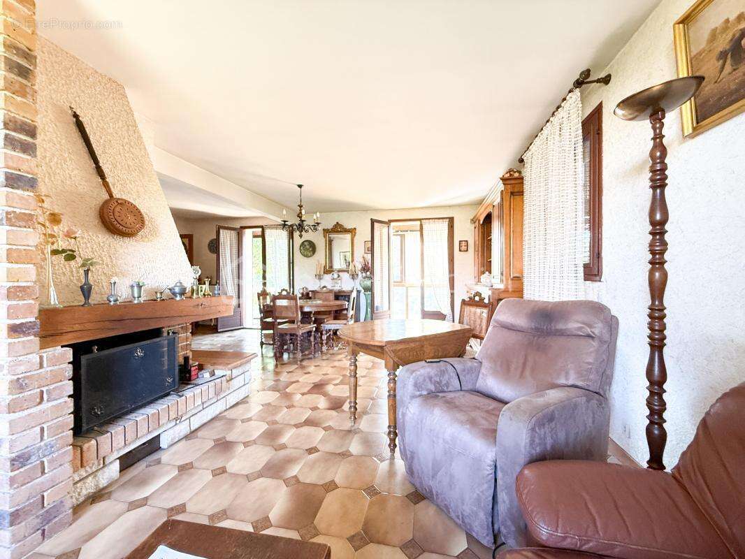 Maison à FONTAINE-LES-DIJON