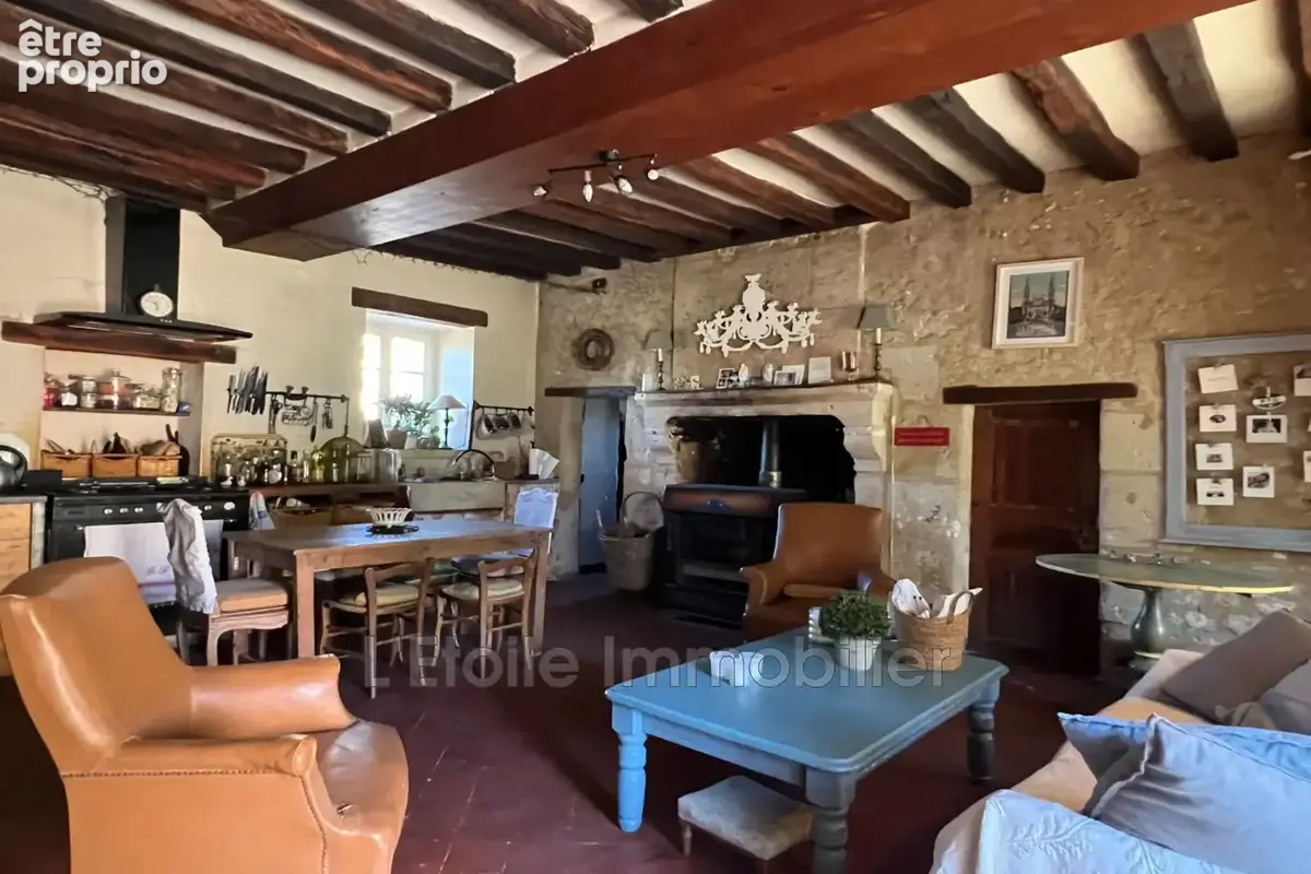Maison 9 pièces 200 m² à vendre à Mortagne-Au-Perche (61400) - photo 3