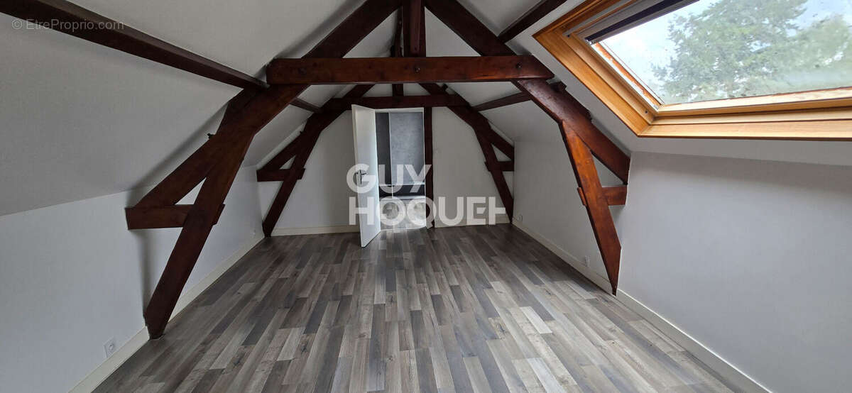 Local commercial Malesherbes 204  m2 - photo 13