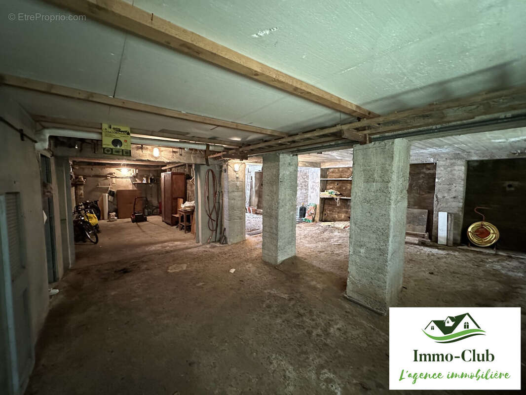 Maison 101 m² à Chateau-Chinon(ville)  - photo 7