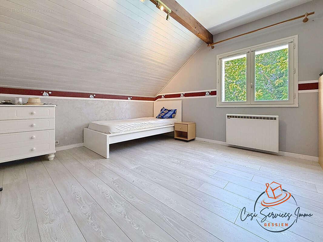 Maison à PREVESSIN-MOENS