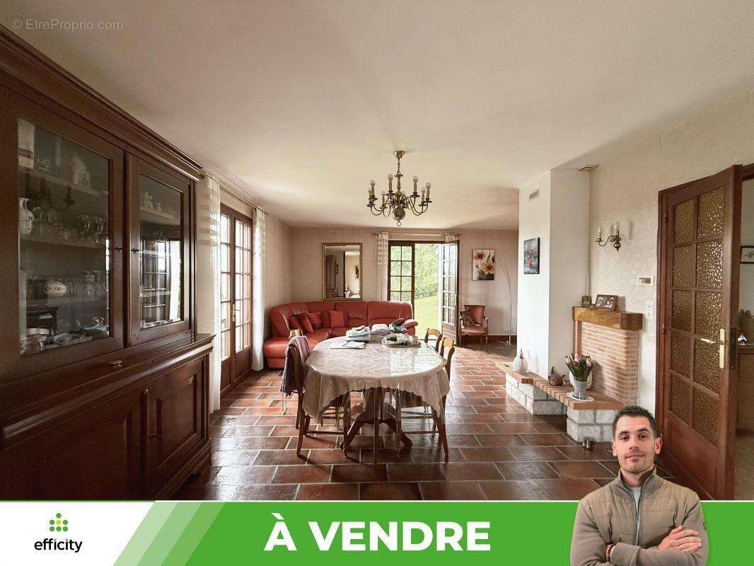 Maison 112 m² à Lizant  - photo 5