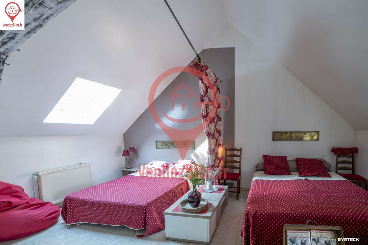 Maison à SAINT-GERMAIN-DU-PUY