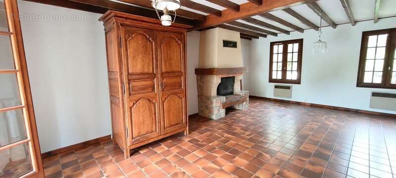 Coup de cœur assuré ! Élégante maison familiale de 122,5 m² sur un magnifique terrain arboré de 1 146 m² – Rainvillers - photo 6