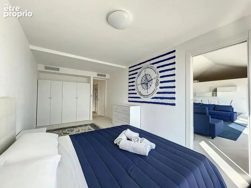 Menton, quartier garavan: 4 pieces de 130 m2 avec terrasse de  50 m2 et vue mer panoramique - photo 8