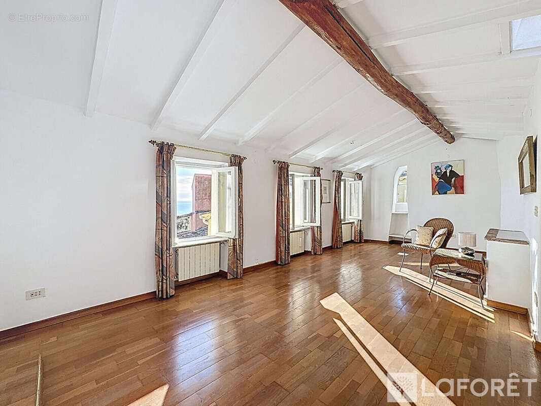 Maison à ROQUEBRUNE-CAP-MARTIN