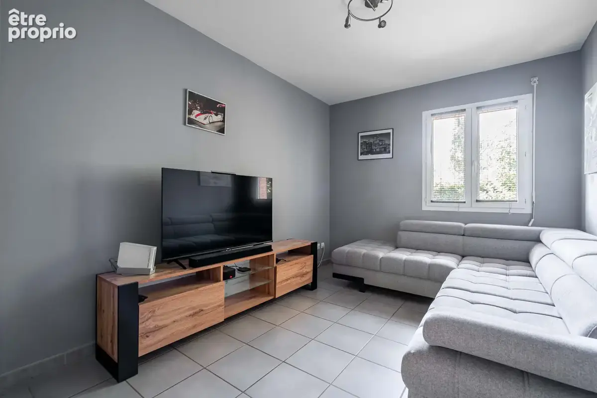 Maison 5 pièces 109 m2 - photo 2