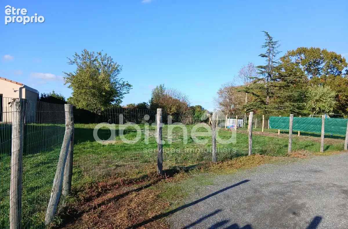 Ensemble immobilier de quatre maisons louées et terrain constructible - photo 5