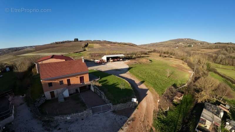 Maison à SAINT-MAURICE-LES-COUCHES