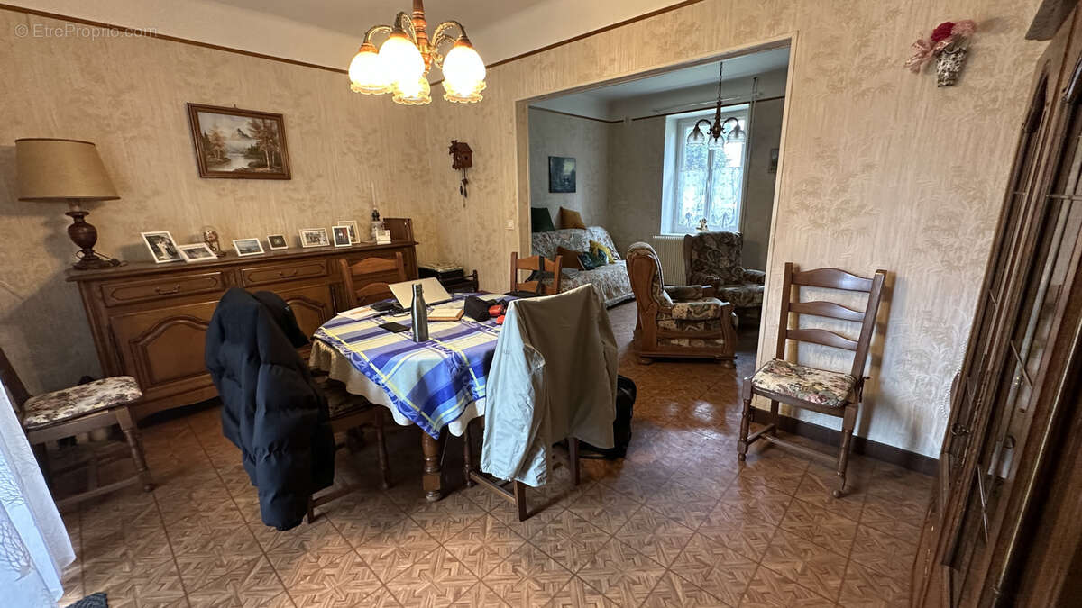 Maison à MAROLLES-EN-HUREPOIX