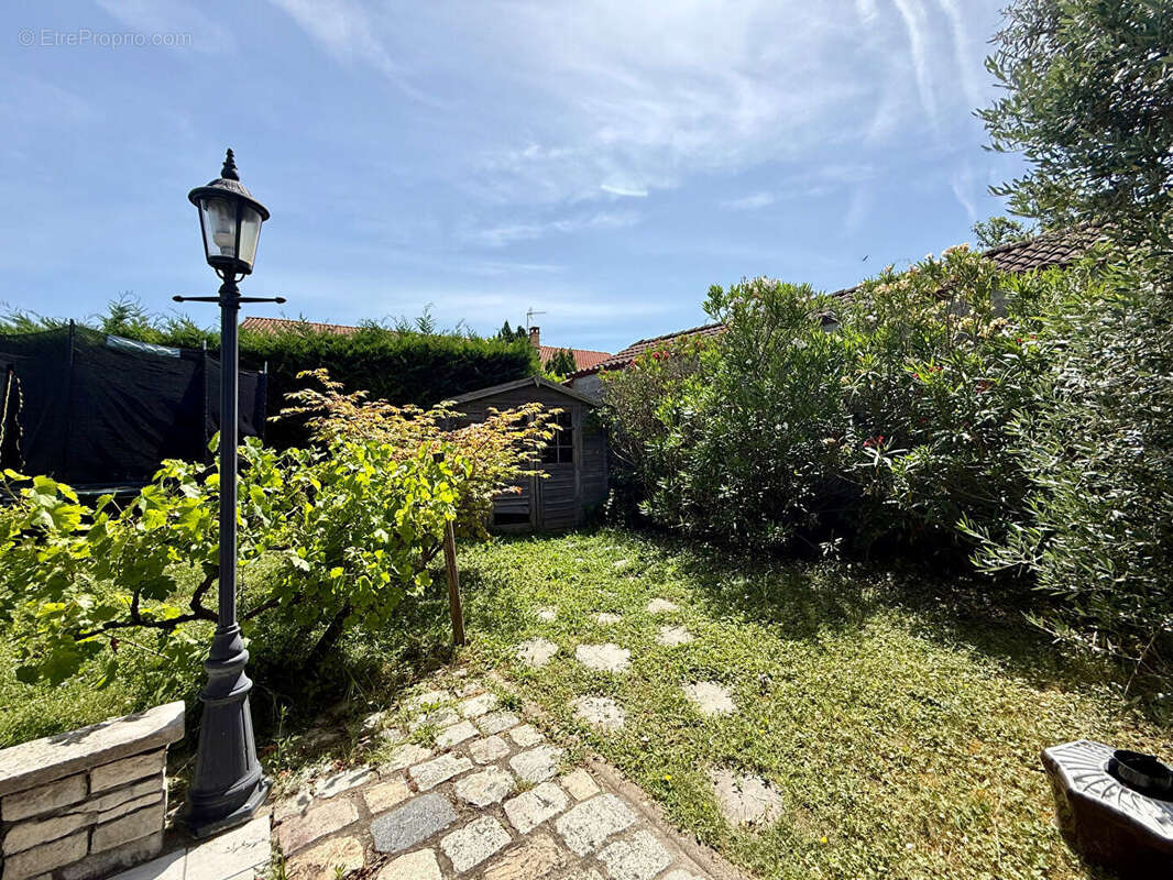 Maison à LA BOISSE