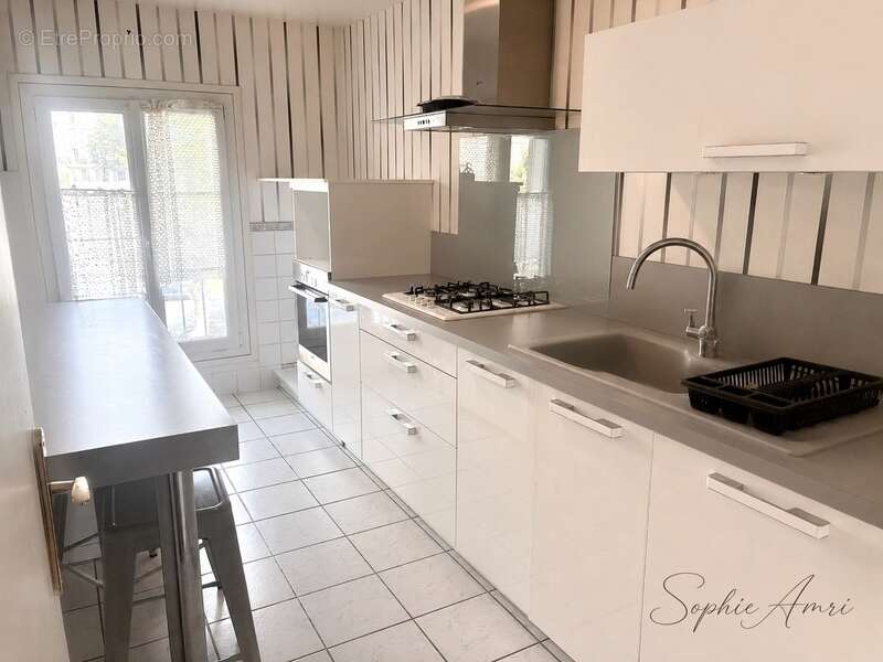 Exclusivité *Coup de cœur* Vue exceptionnelle sur la Catène* T4/T5 Perret 96 m² avec parking et cave - photo 7