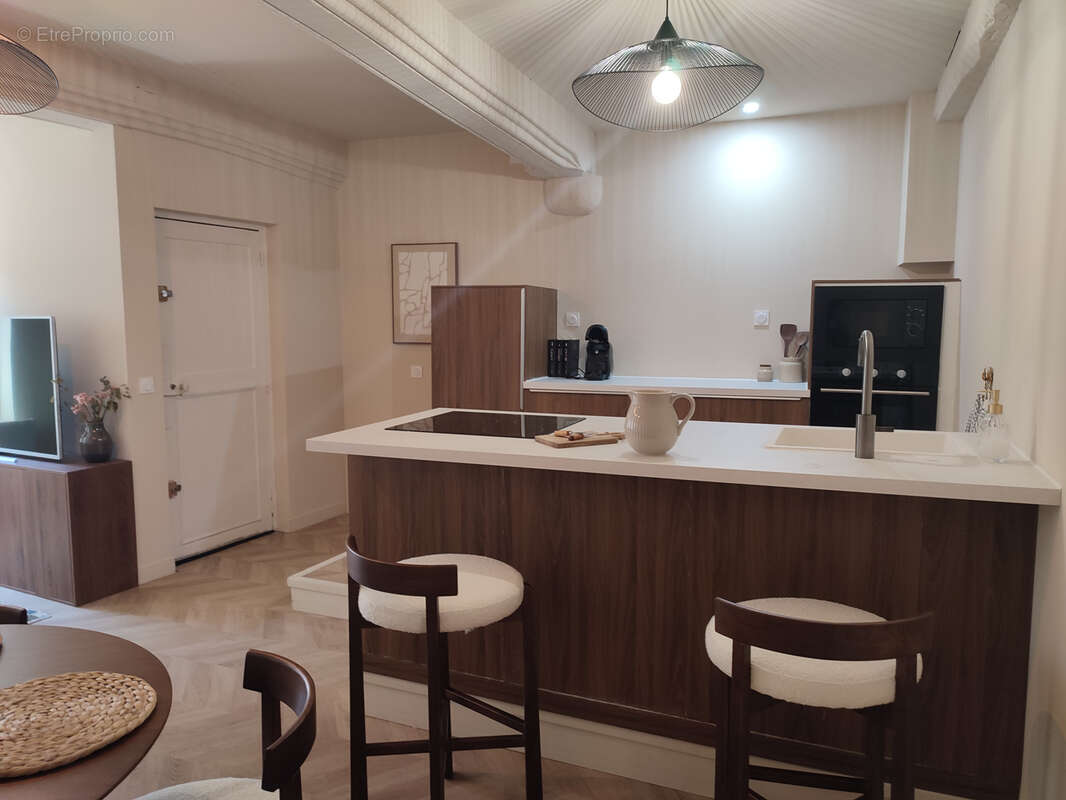 A vendre - soquet immobilier - appartement t2 - centre historique dinan - photo 6