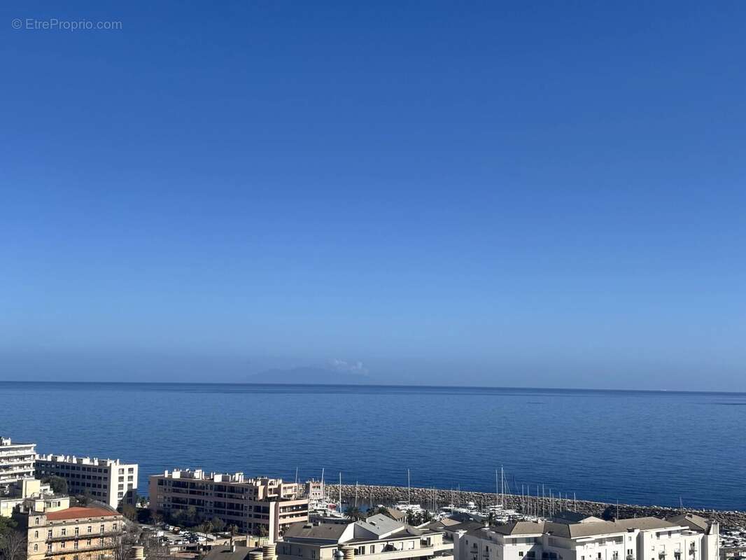 Appartement à SAN-MARTINO-DI-LOTA