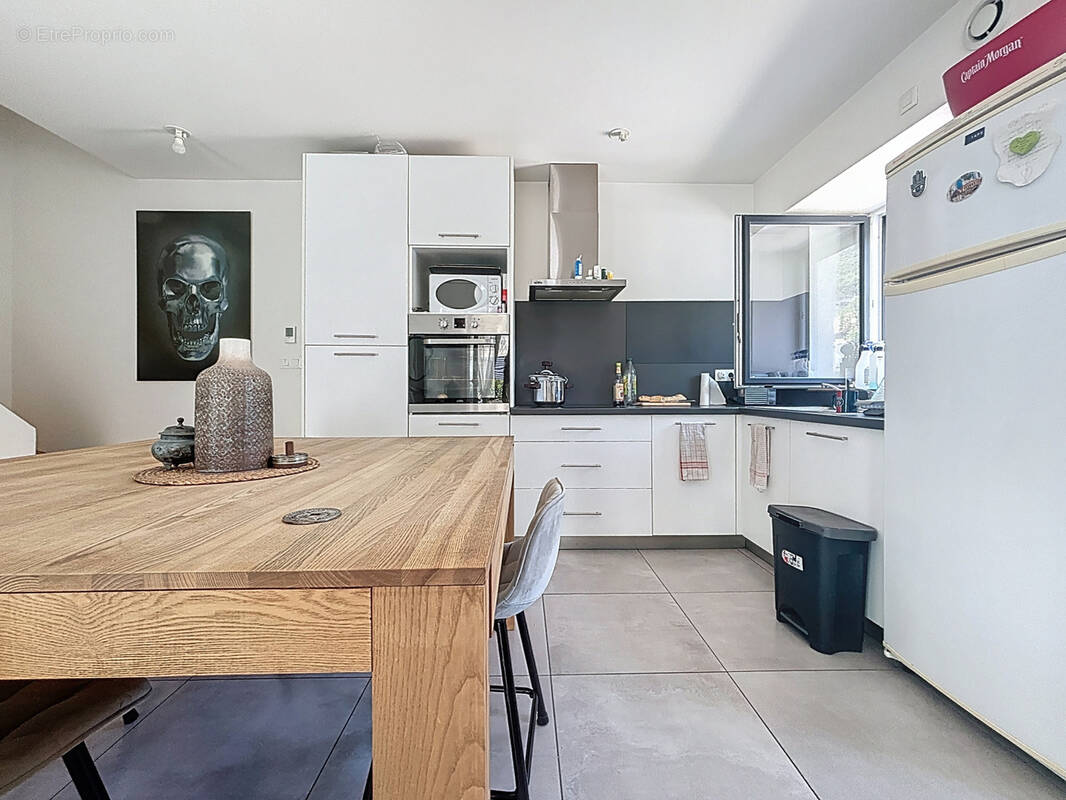 Appartement à SAINT-JEOIRE-PRIEURE