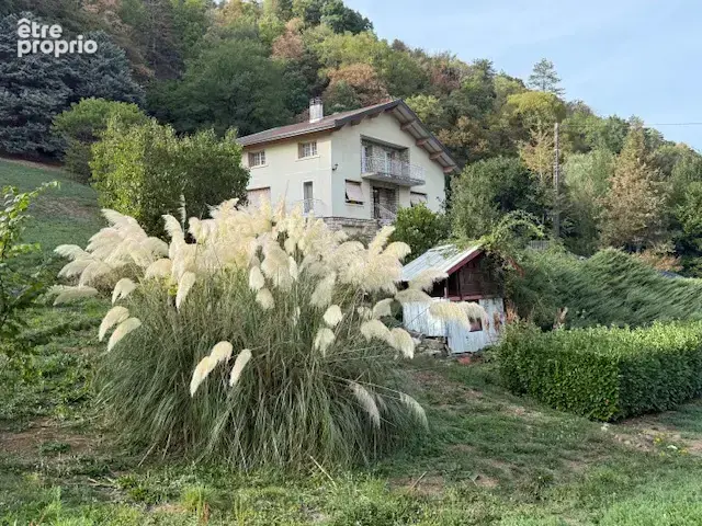 Maison familiale des années 70 avec sous-sol complet et beau potentiel - photo 19