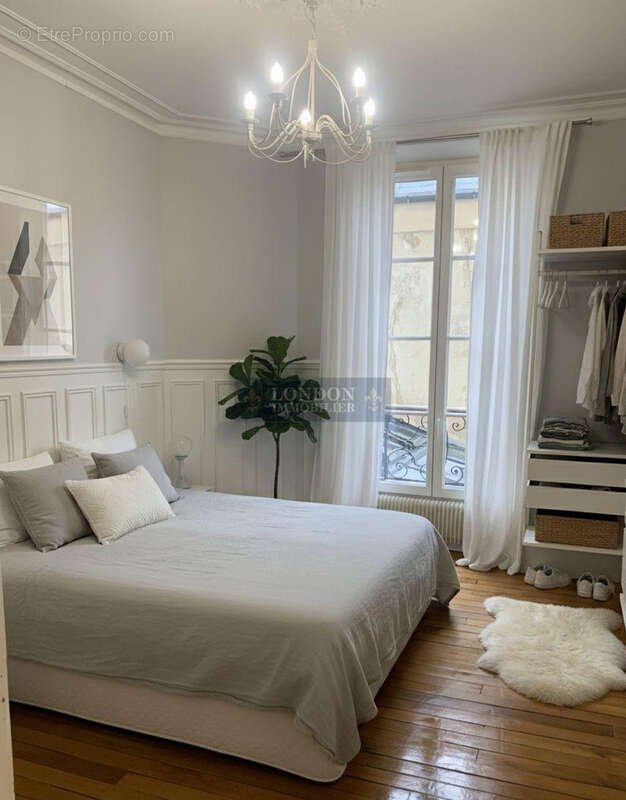 Appartement à VERSAILLES