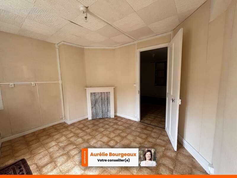 Appartement à LA FERRIERE-SUR-RISLE