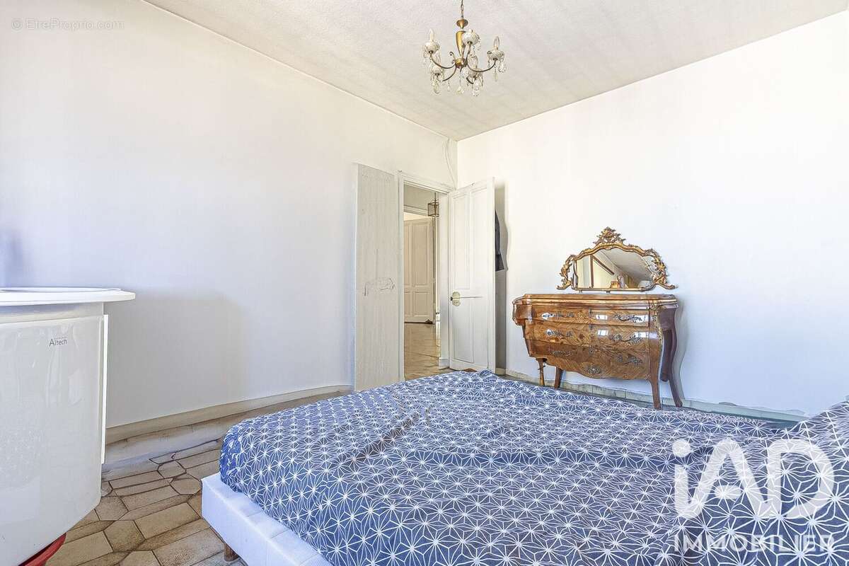 Maison 210 m² à Villeurbanne  - photo 6