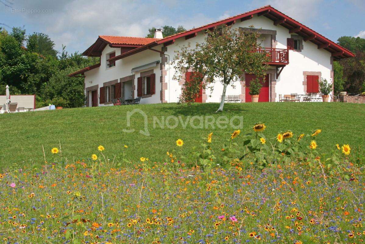 Maison à SAINT-JEAN-PIED-DE-PORT