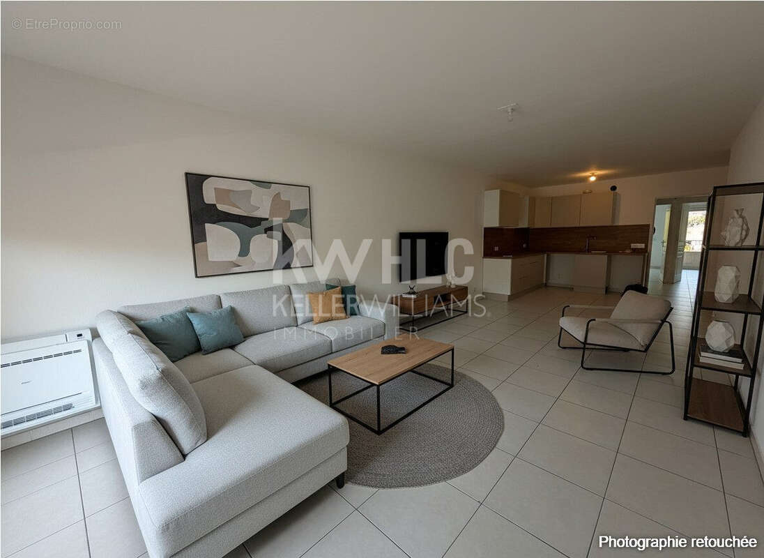 Appartement 66 m² à Antibes  - photo 2