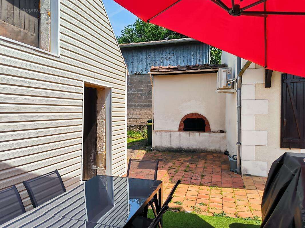 Maison à LA VERNELLE