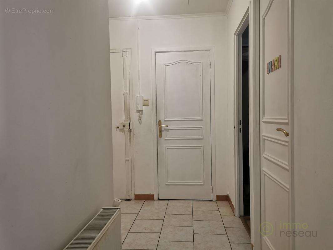 Appartement à PETITE-FORET