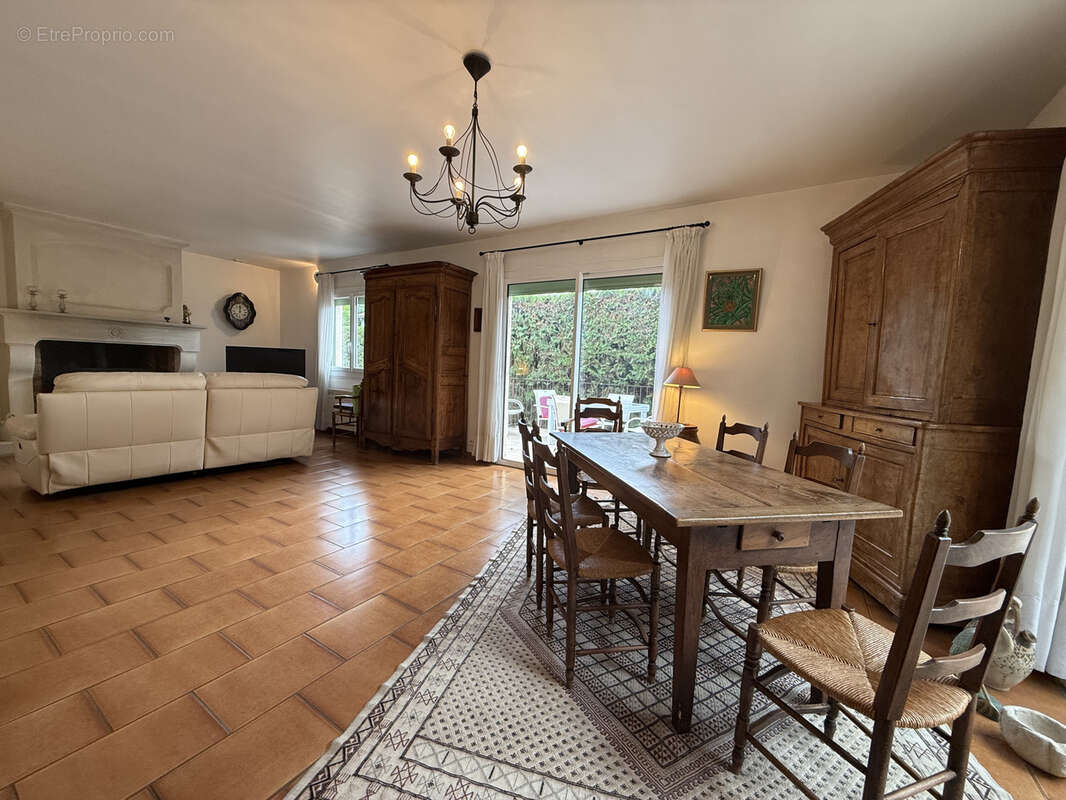 Maison à CAISSARGUES