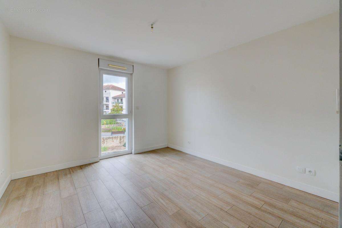 Appartement à BASSE-GOULAINE