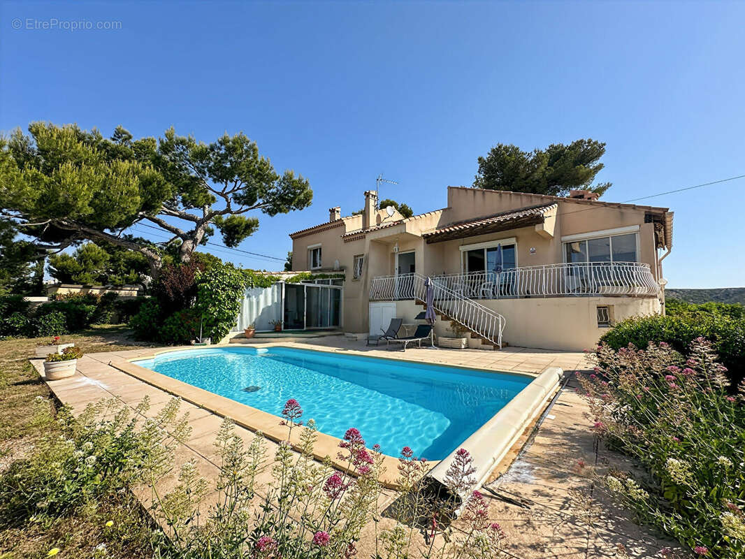 Maison à CARRY-LE-ROUET