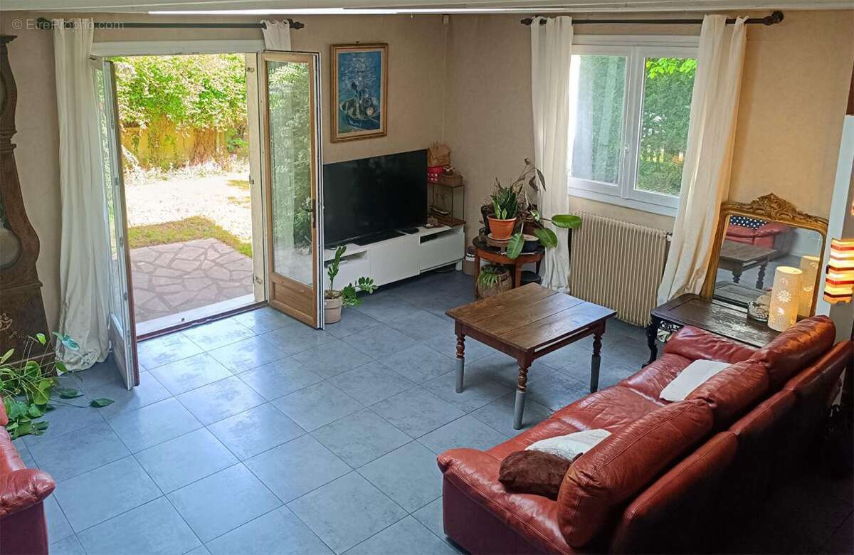 Maison à LE PERREUX-SUR-MARNE
