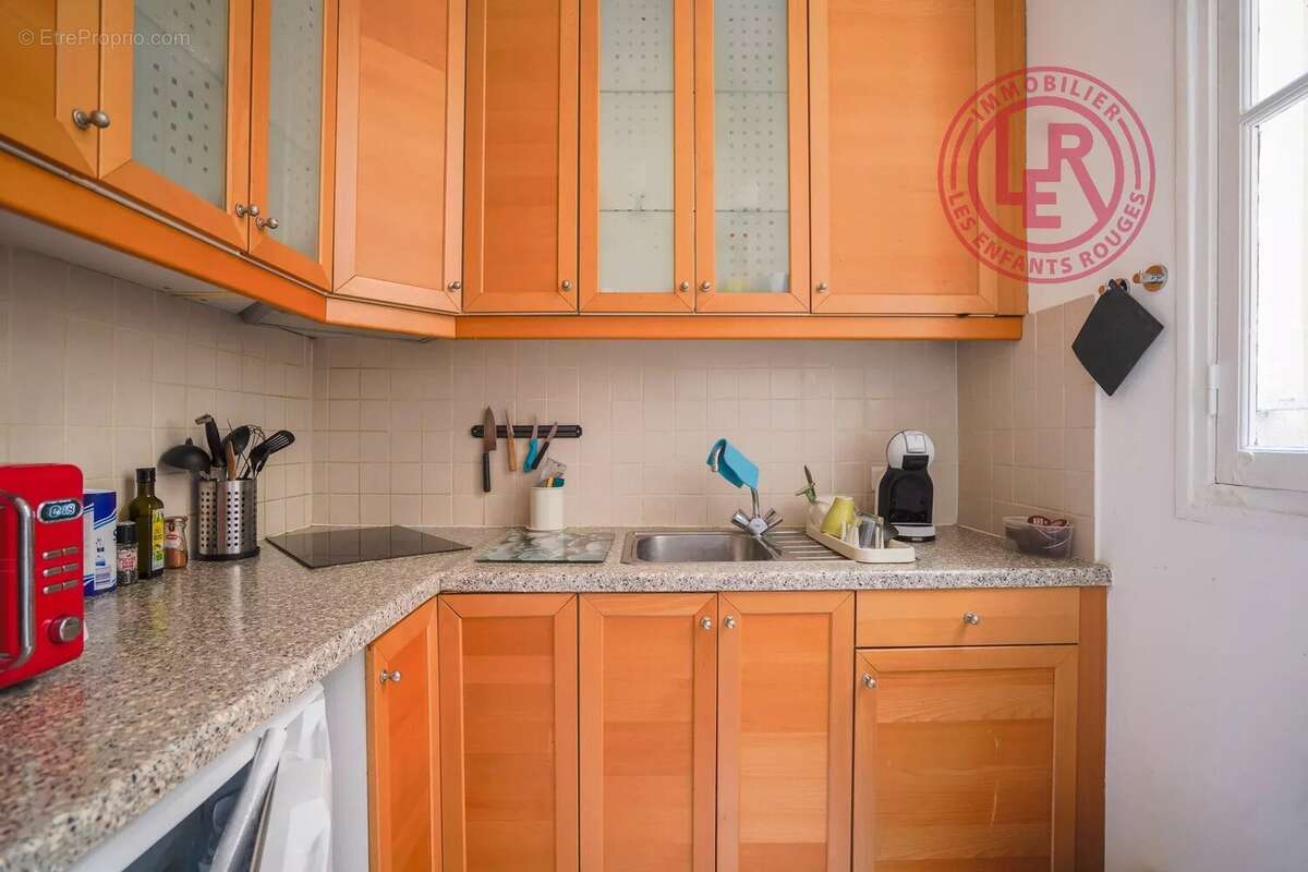 Appartement à PARIS-3E