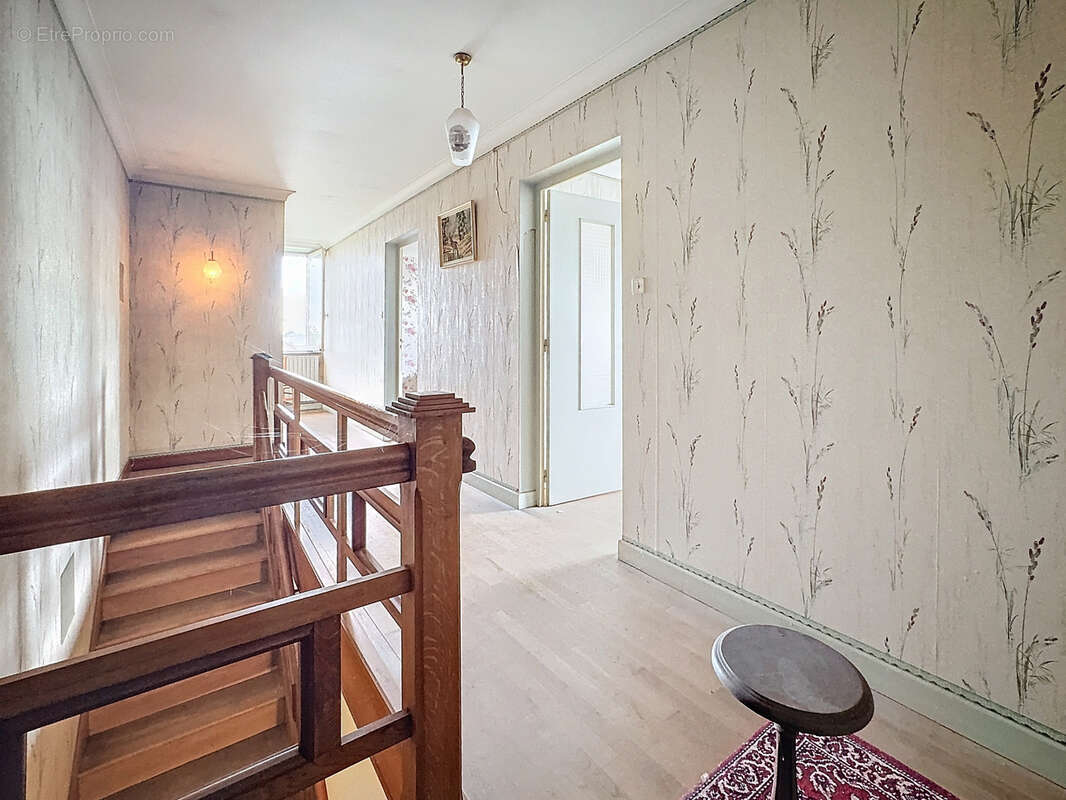 Maison à DOMMARTIN-SUR-VRAINE