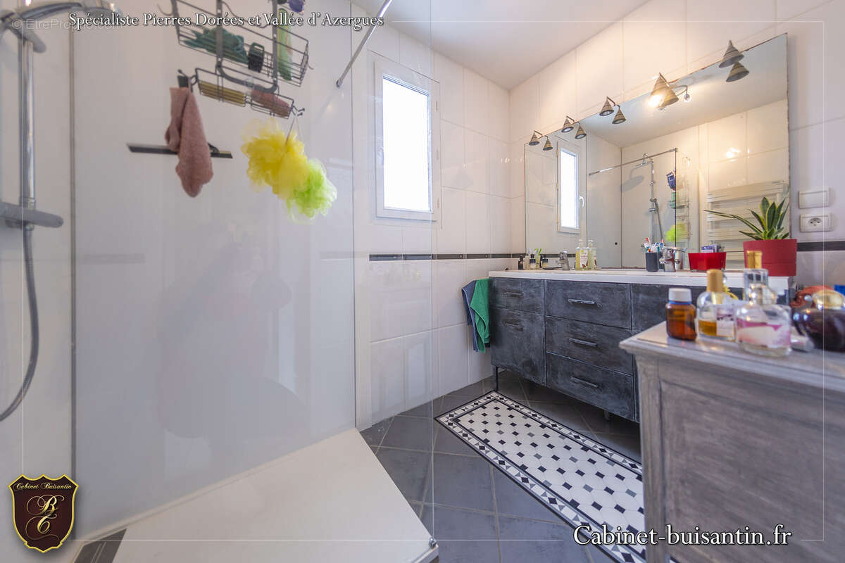 Maison à LE BOIS-D'OINGT