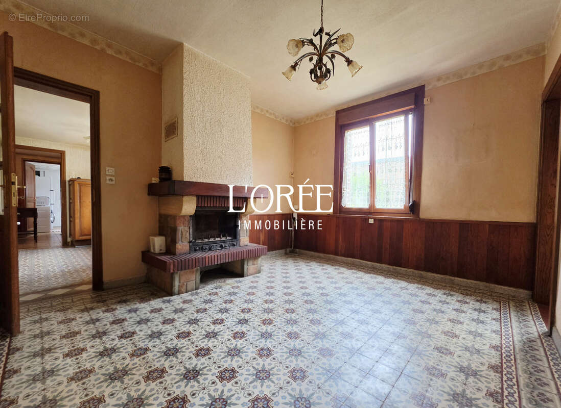 Maison à DOUVRIN