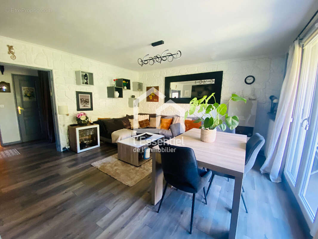 Appartement à TRIEL-SUR-SEINE