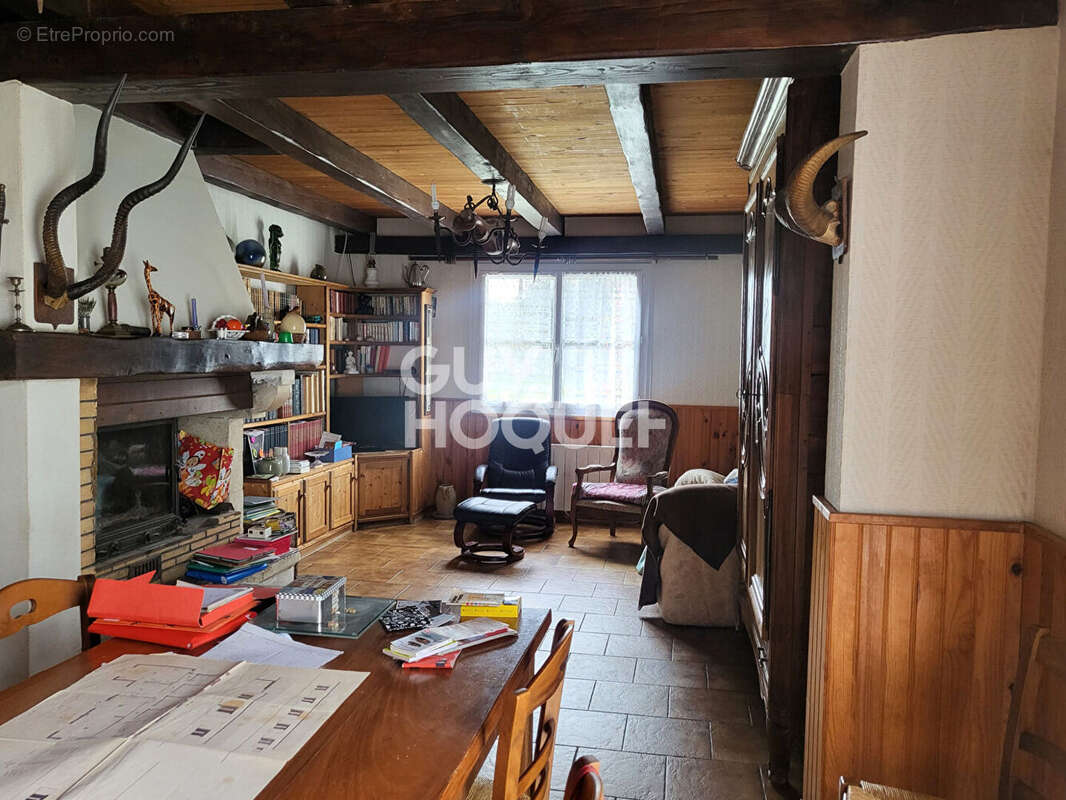 Maison à LA FLOTTE