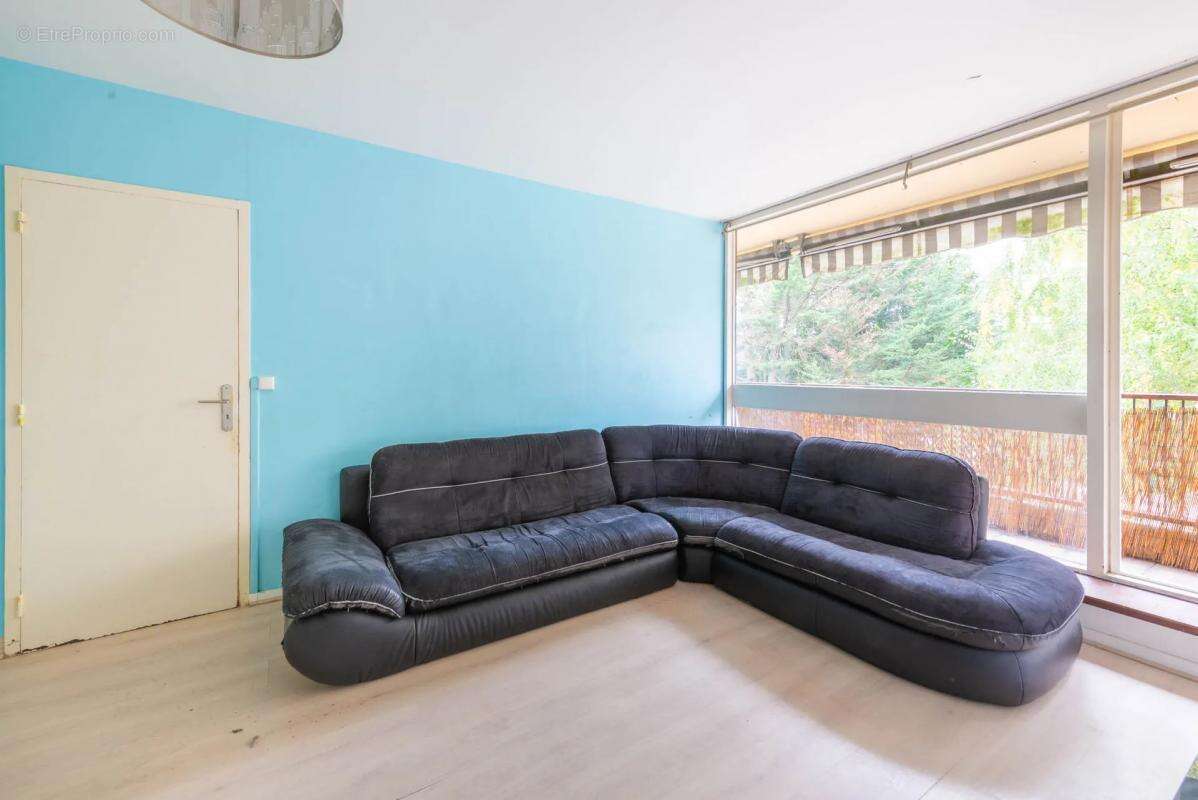 Appartement à STAINS
