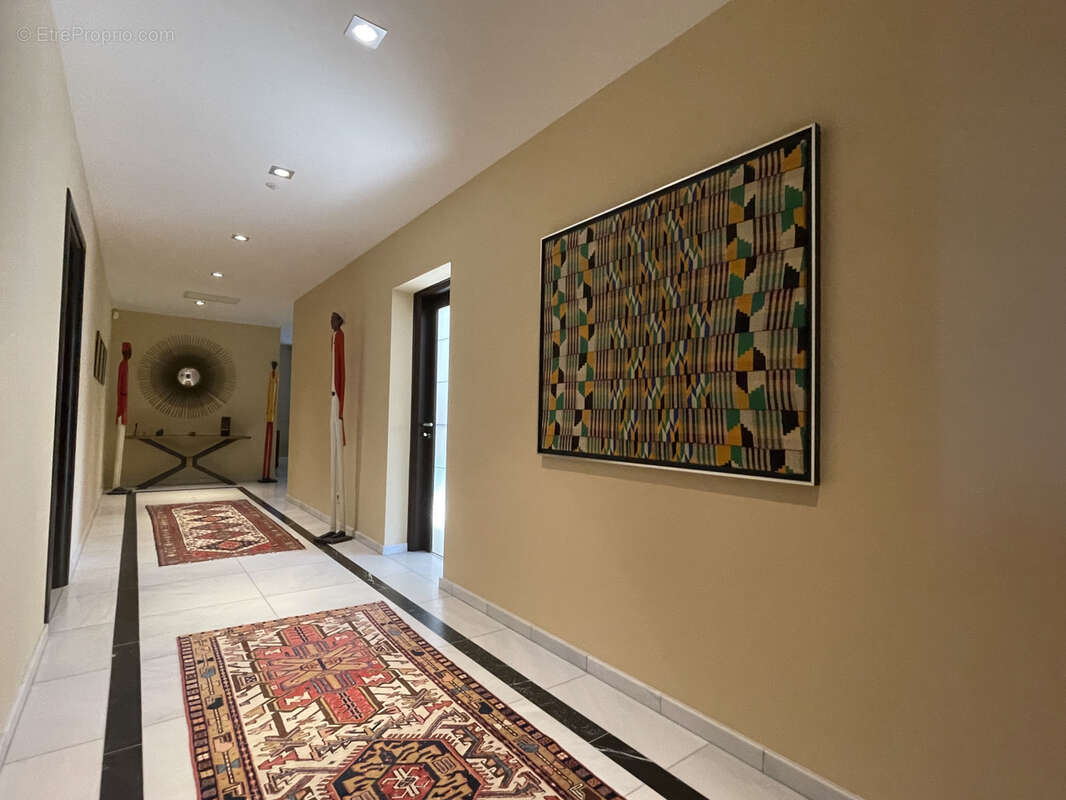 Maison à COLOMBIERS