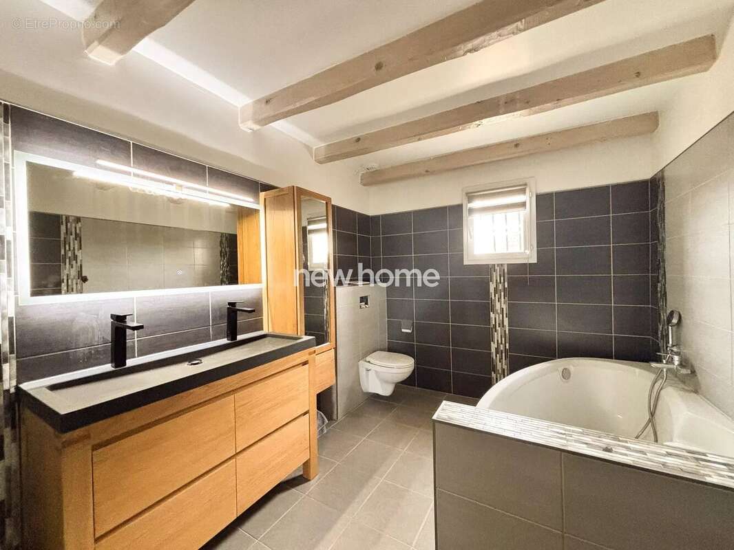 Villa moderne dans un quartier calme au Thoronet - photo 17