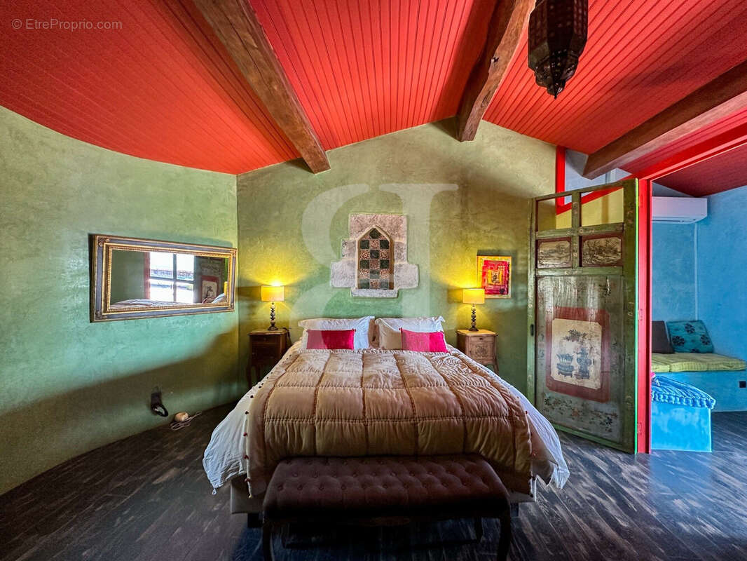 Maison à LA BEGUDE-DE-MAZENC