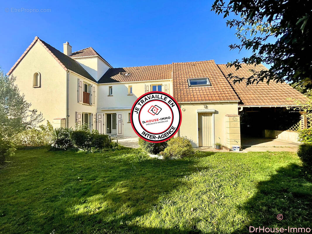 Maison à MONTEVRAIN