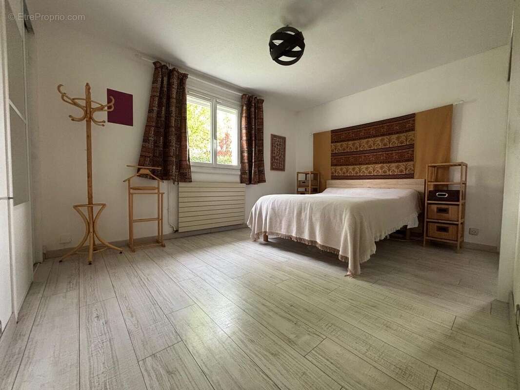 Maison à SAINT-GERMAIN-LES-CORBEIL