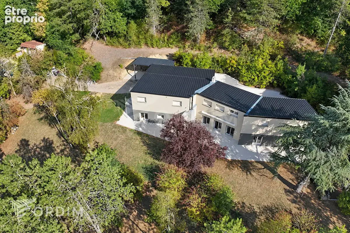 Maison d'architecte au coeur d'un parc arboré de 3 hectares - photo 8