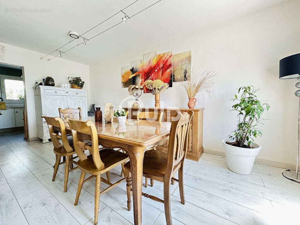 Maison de résidence semi-mitoyenne à Saint Nicolas ! - photo 3