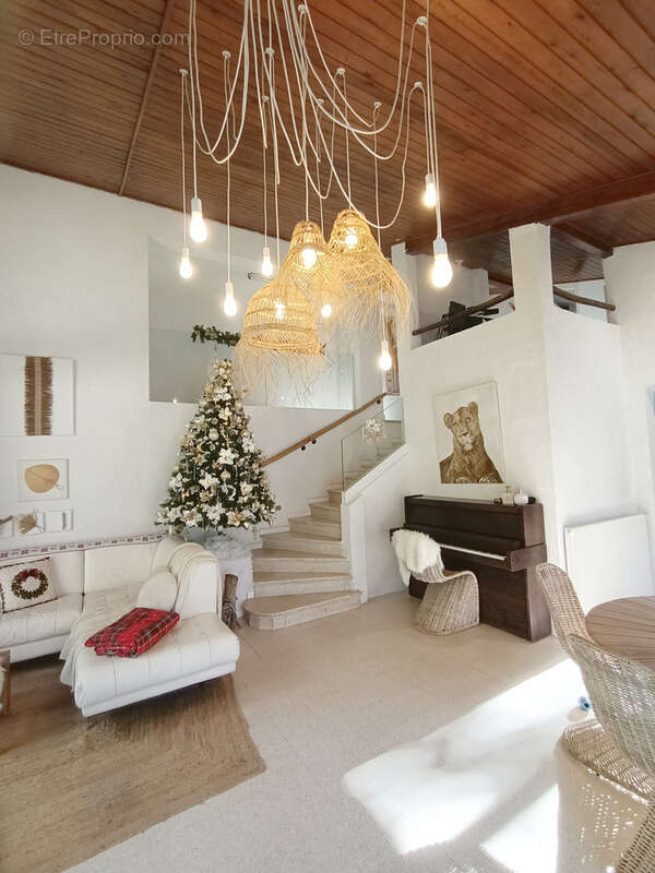 Maison à PEYMEINADE