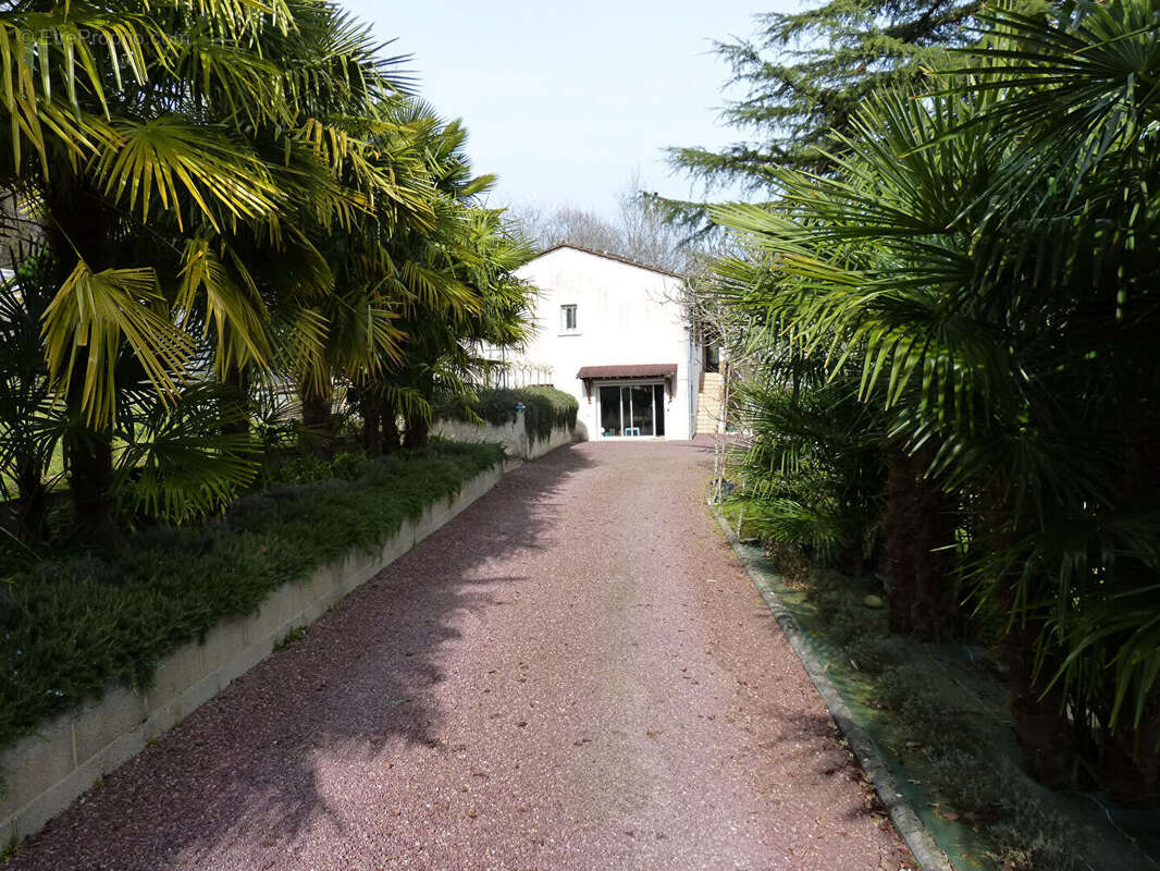 Maison à CHANCELADE